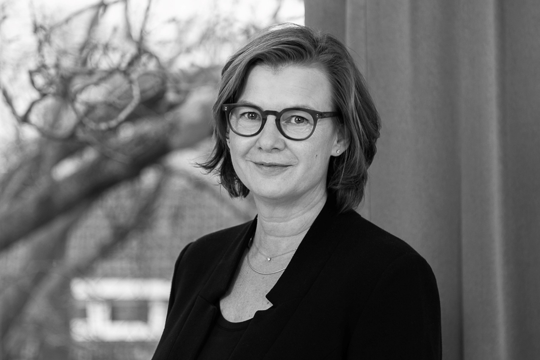 andrea-bio-photo.jpg